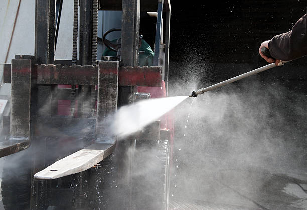 Best Gas Station Cleaning  in Algoma, WI